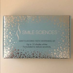 Smile Sciences Mint Flavored Teeth Whitening Kit